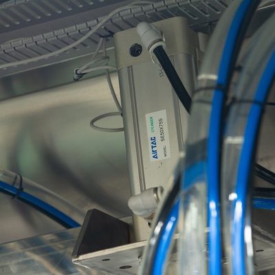Npack ساختار خطی ماشین بسته بندی بطری پاک کننده کاملا اتوماتیک
